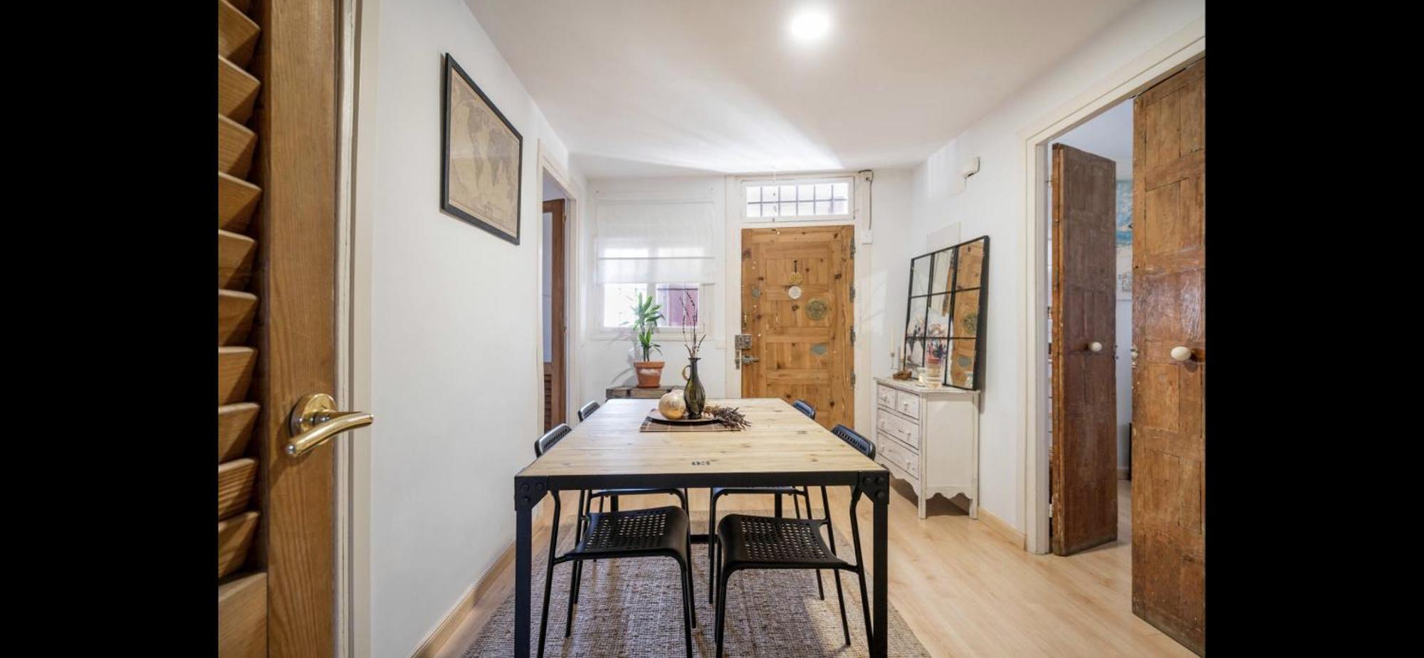 Apartment In Monumental Square Madrid Center Exterior photo