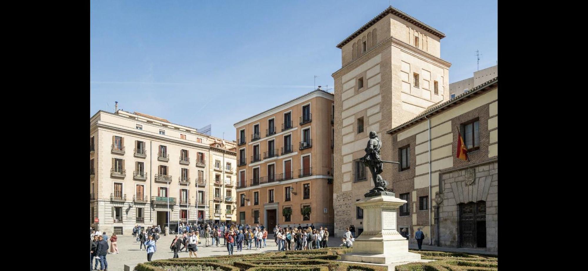 Apartment In Monumental Square Madrid Center Exterior photo